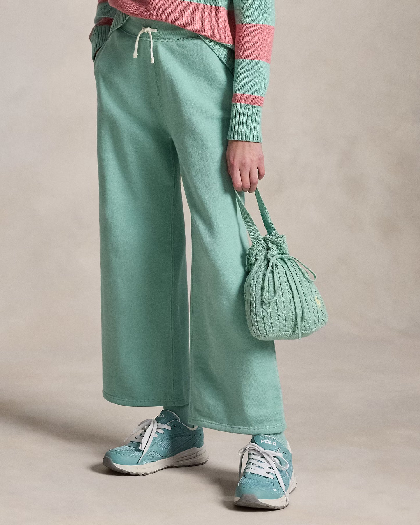 Mini-Cable Drawstring Bucket Bag