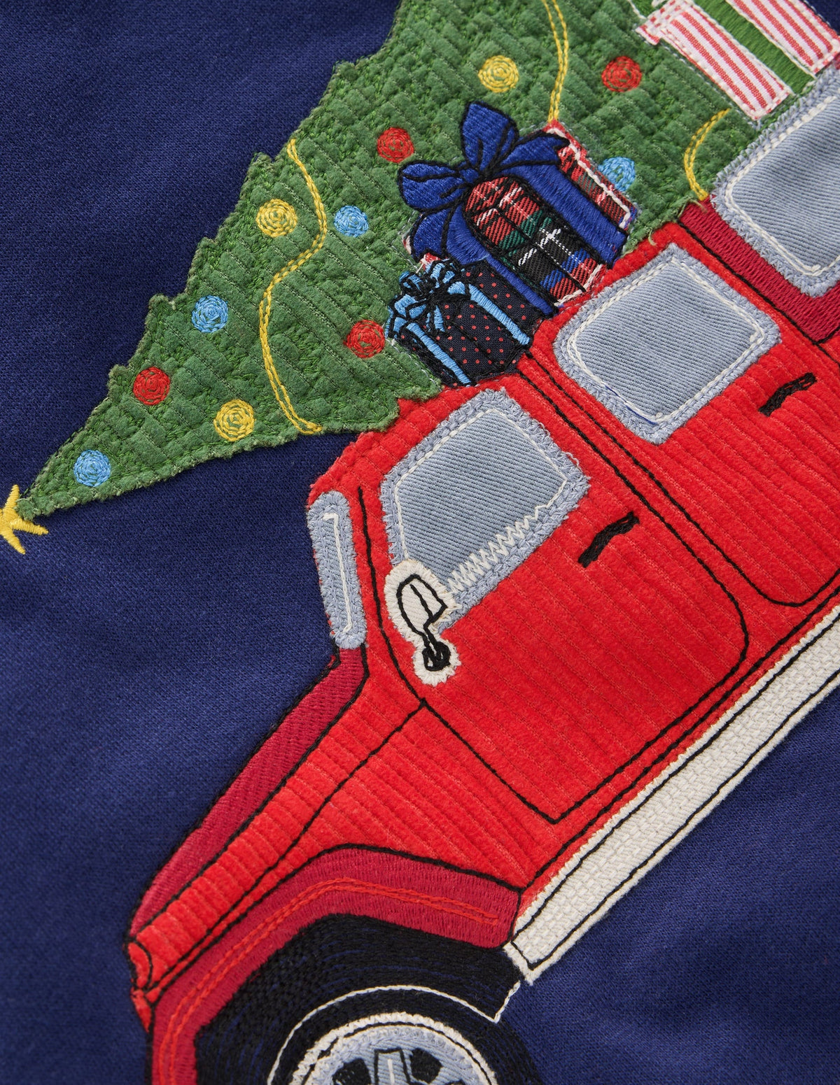 Applique sweatshirt