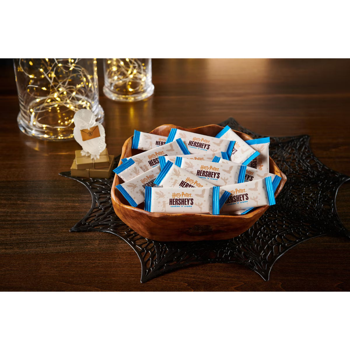 HERSHEY'S Cookies 'n' Creme Harry Potter Halloween Candy Snack Size - 9.45oz