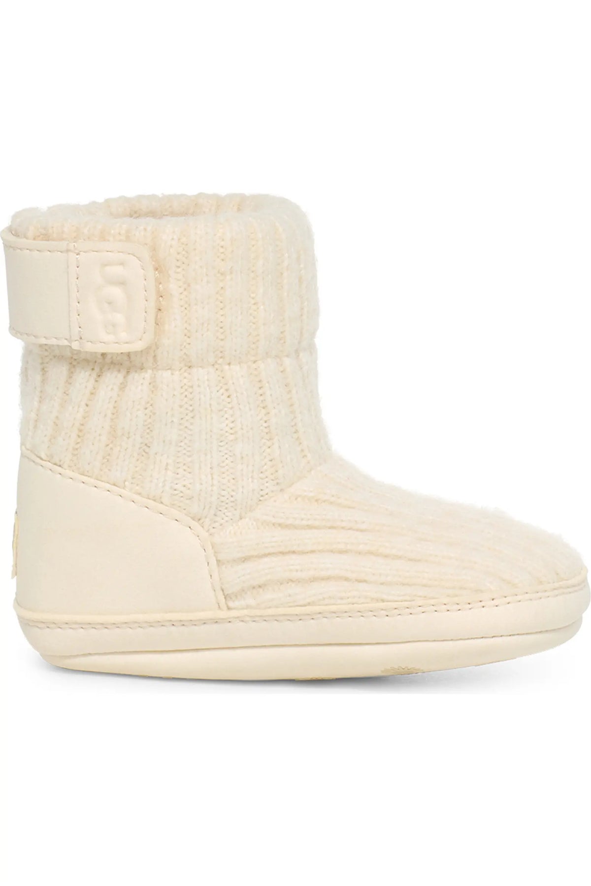 Skyler Bootie & Beanie Set
